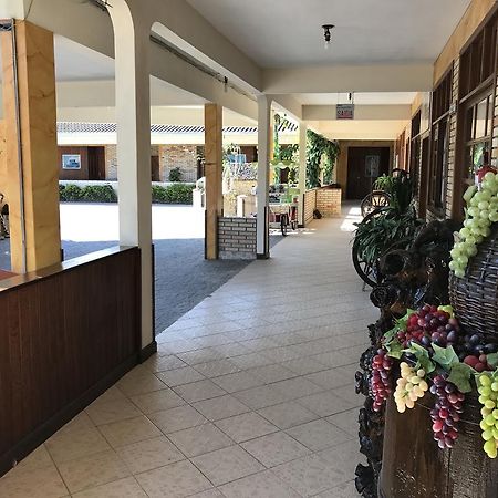 Pousada Cantina Italiana Нова Тренто Екстериор снимка