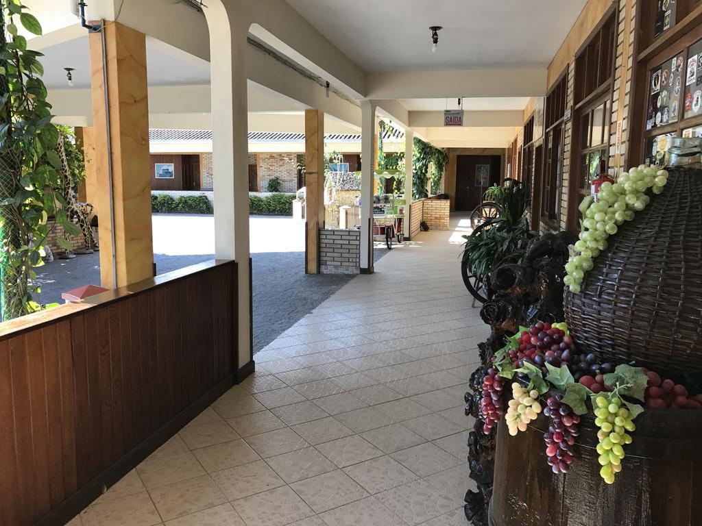 Pousada Cantina Italiana Нова Тренто Екстериор снимка